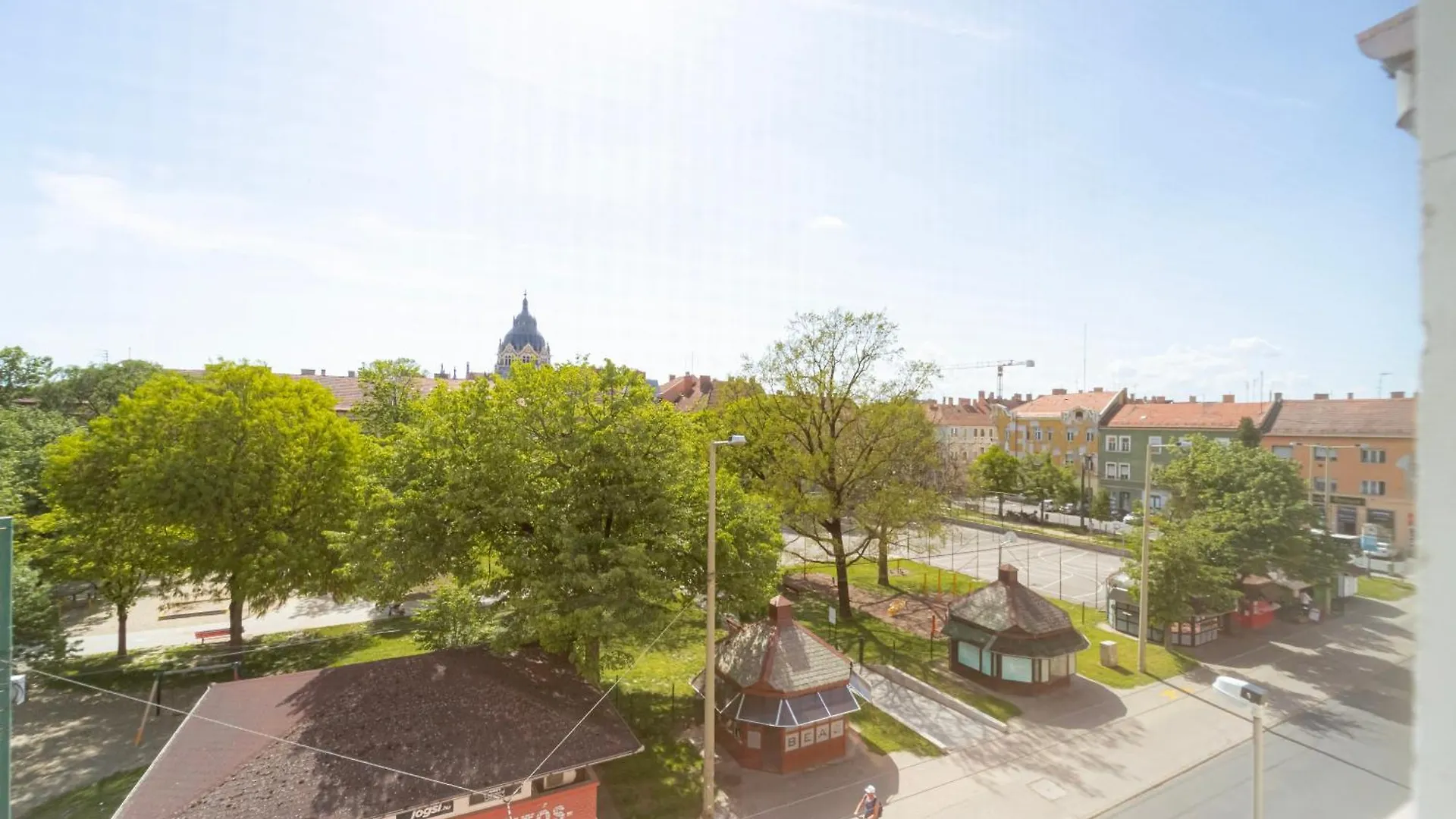 Villa Bartok Szeged 0*,